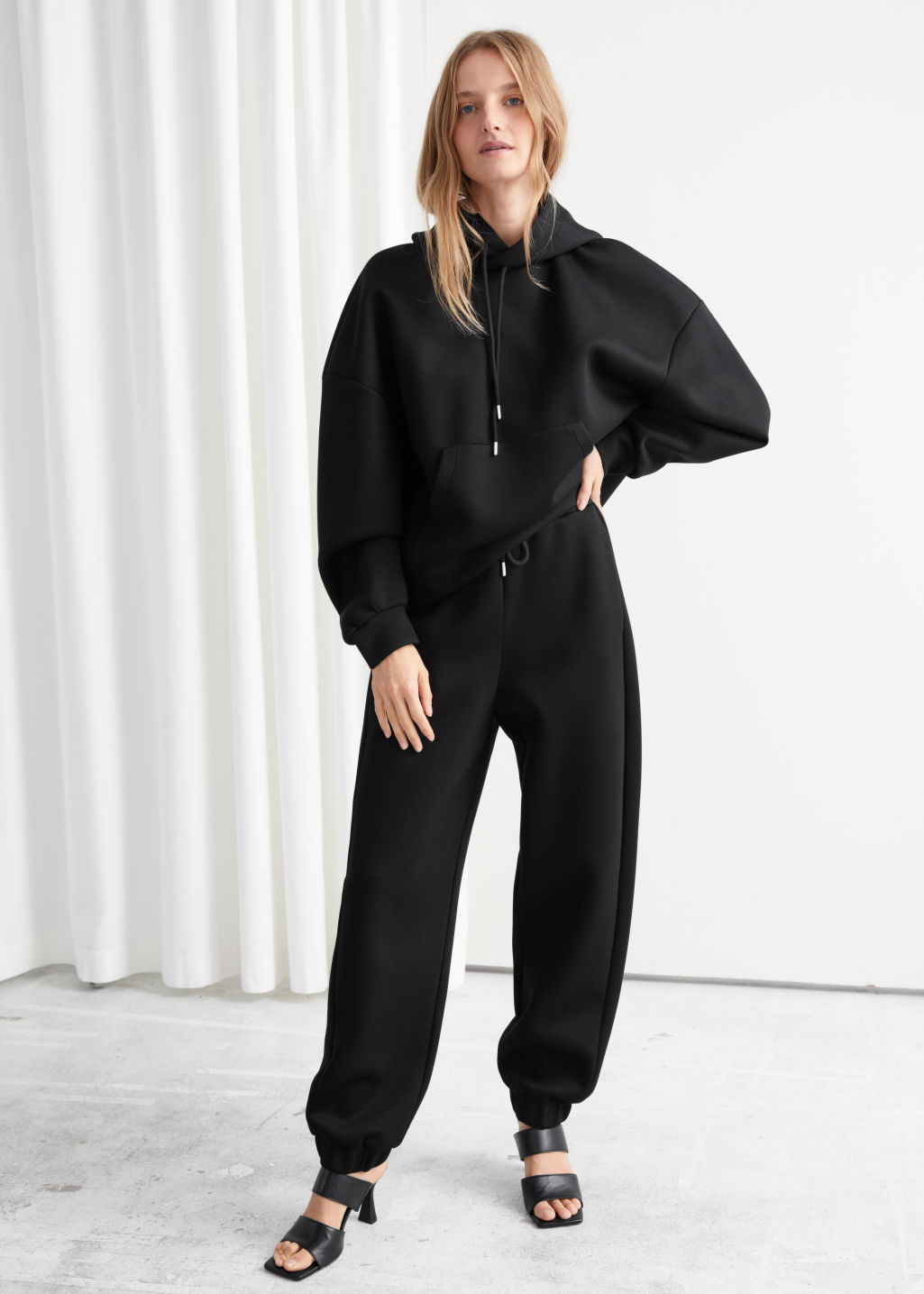 Oversized Scuba Drawstring Trousers - Black - Trousers - & Other Stories - Click Image to Close
